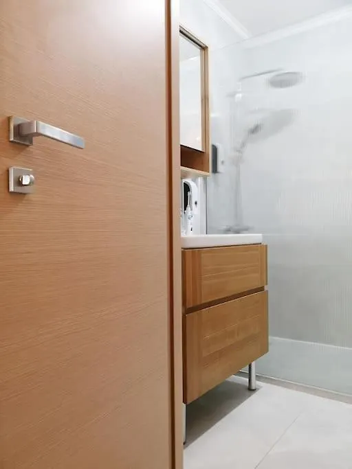 Chez L'Hadriana, 2X Ac Clim Wi-Fi,Newly Renovated Apartment Nice