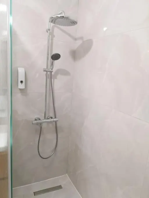 Apartmán Chez L'Hadriana, 2X Ac Clim Wi-Fi,Newly Renovated Nice